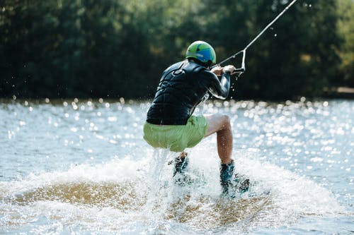 有关wakeboarder, 人, 健康的生活型态的免费素材图片