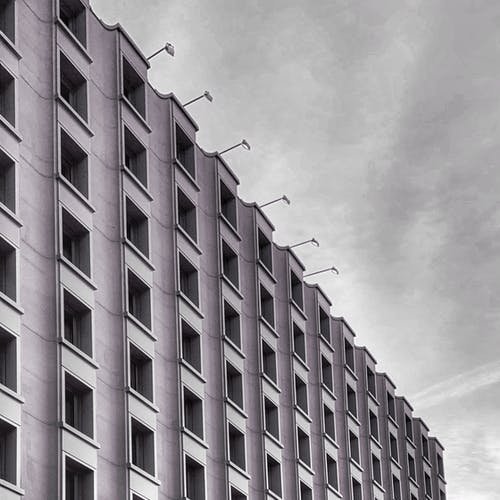 混凝土高层建筑 · 免费素材图片