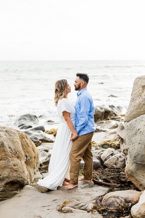 有关一对, 人, 垂直拍摄的免费素材图片