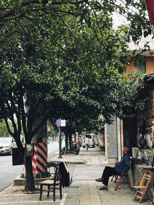 有关streetphotography, 人, 人行道的免费素材图片