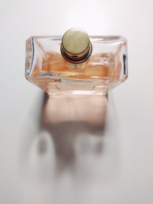 香水瓶照片 · 免费素材图片
