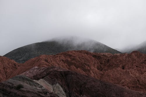 布朗和黑山脉 · 免费素材图片