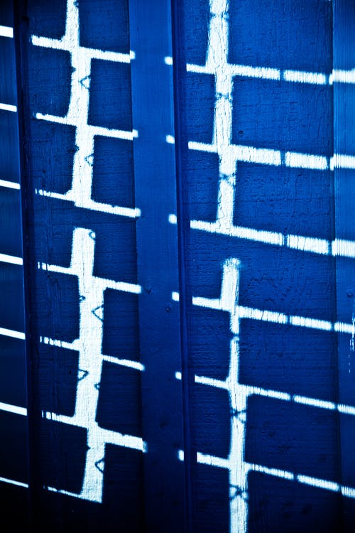 蓝色和白色的木墙 · 免费素材图片