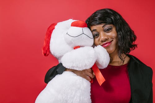 有关填充玩具, 女人, 幸福的免费素材图片