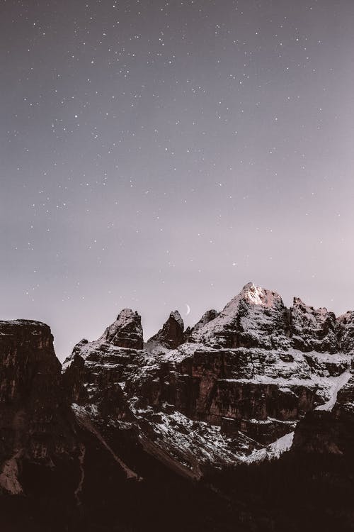 晚上雪山的照片 · 免费素材图片