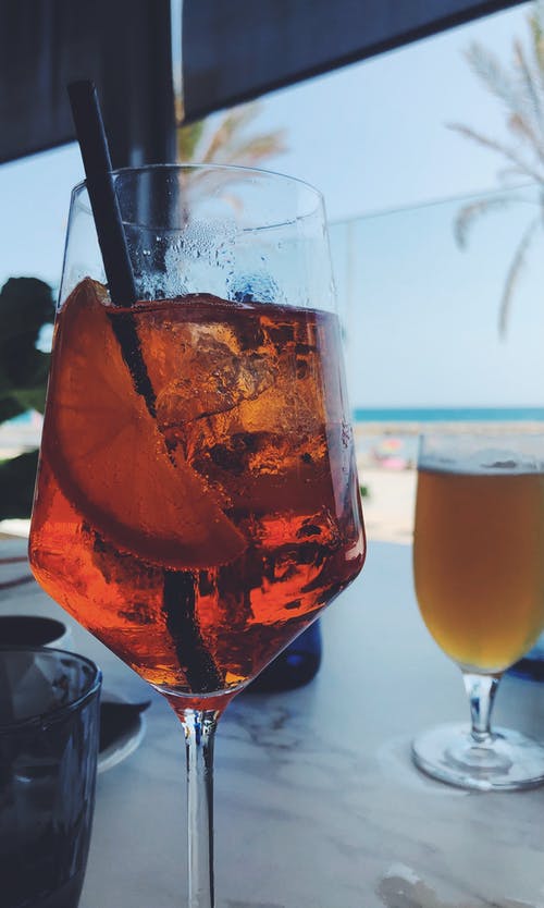 有关啤酒, 夏天, 海灘的免费素材图片