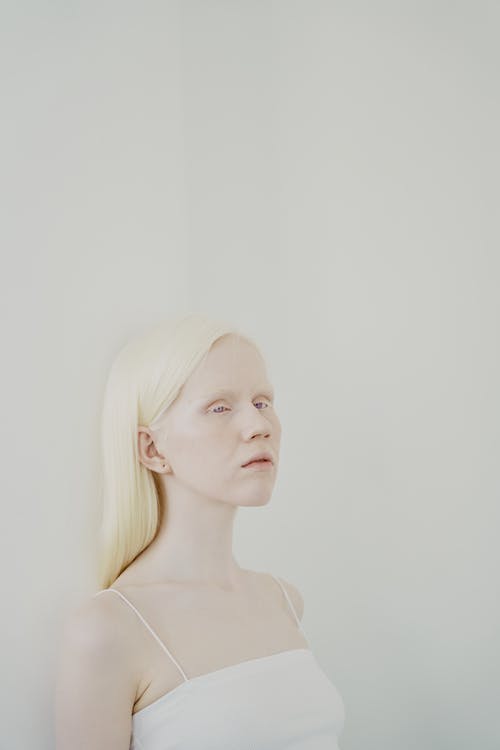 有关Copyspace, 倚, 垂直拍摄的免费素材图片