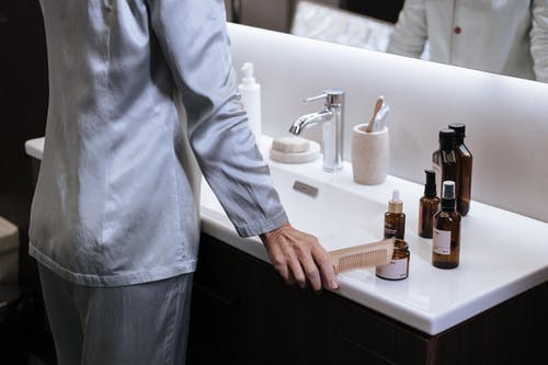 有关早上例行公事, 皮肤护理, 自我护理的免费素材图片