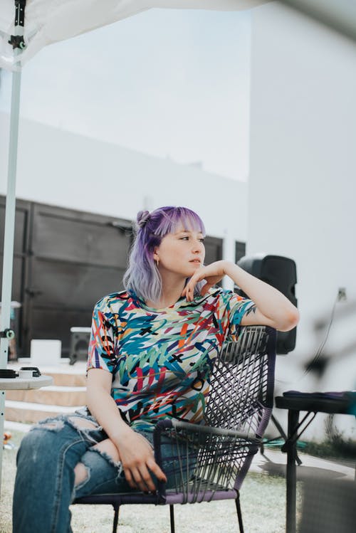 有关低角度视图, 多樣化, 年轻的女性的免费素材图片