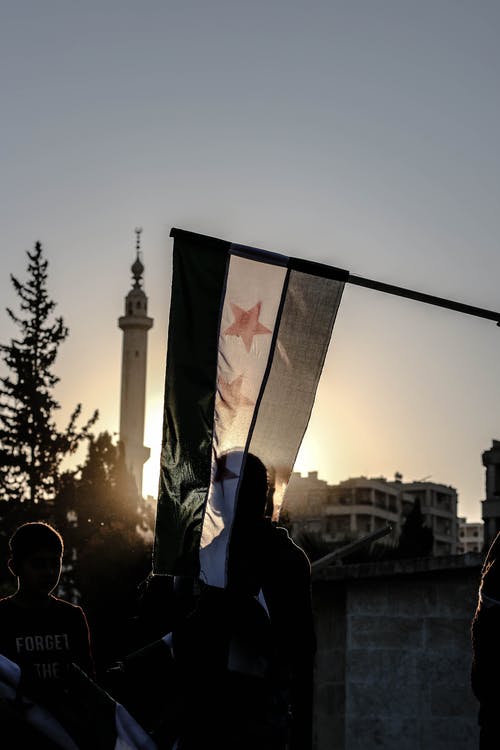 有关叙利亚人, 叙利亚国旗, 天空的免费素材图片