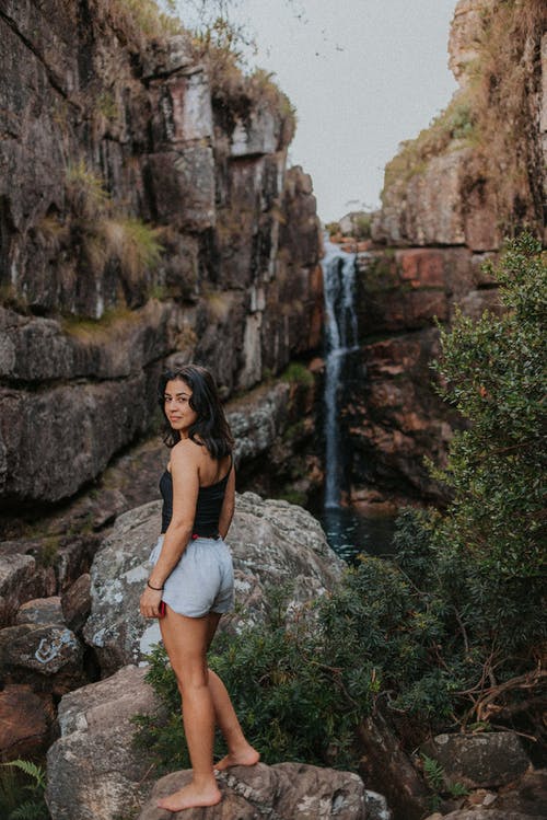 有关人, 冒险, 回头看的免费素材图片