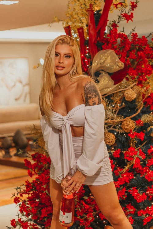 有关垂直拍摄, 女人, 巴西人的免费素材图片