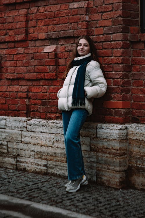 有关フグカサコ, 倚, 双手插在口袋里的免费素材图片