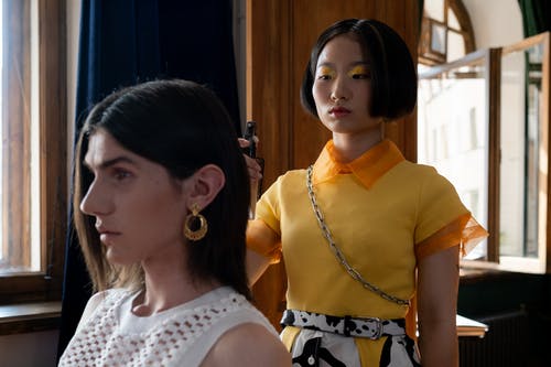 有关人, 化妆品, 噴的免费素材图片