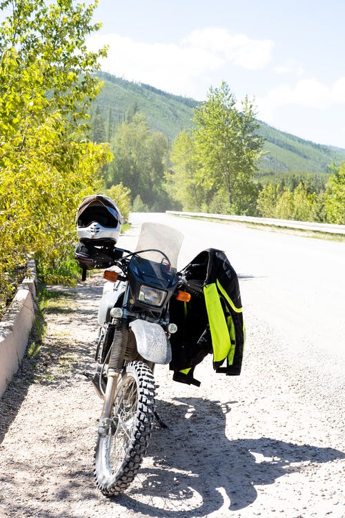 有关停, 垂直拍摄, 戶外的免费素材图片