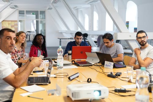 有关会议桌, 合夥, 商人的免费素材图片