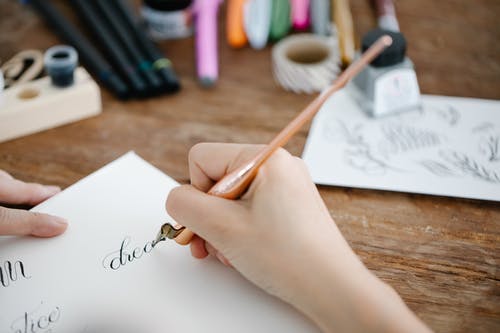 有关垂直拍摄, 墨水, 室內的免费素材图片