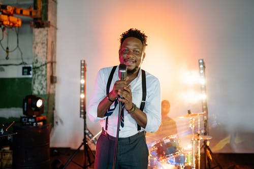 有关人, 唱歌, 性能的免费素材图片