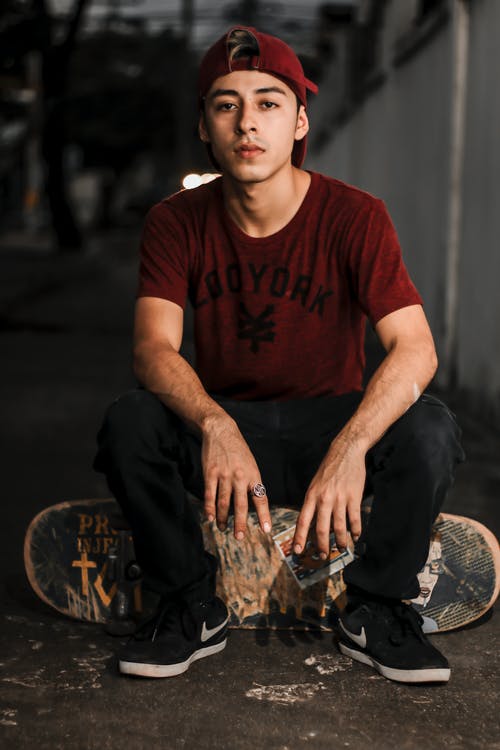 有关人, 人行道, 坐的免费素材图片