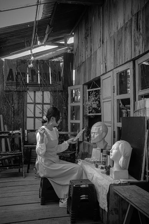 有关刷子, 垂直拍摄, 女人的免费素材图片