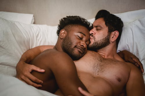 有关一對, 一起, 室內的免费素材图片