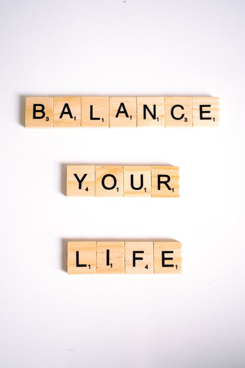 黑白数字和数字 · 免费素材图片