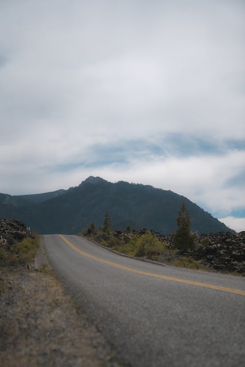 有关交通系統, 公路旅行, 垂直拍摄的免费素材图片