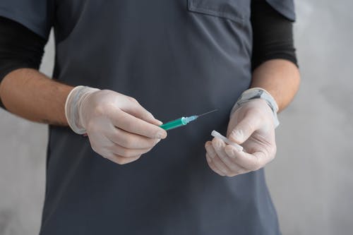 有关医护人员, 尖銳, 握住的免费素材图片