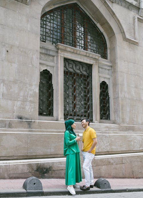 有关一對, 人, 人行道的免费素材图片