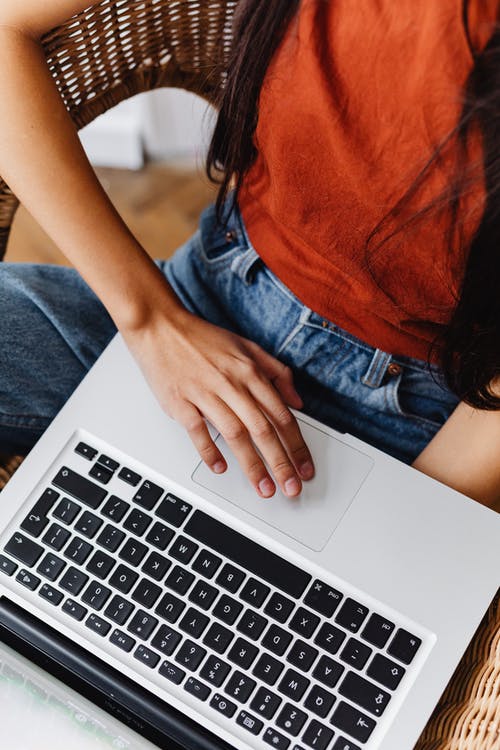 有关3C用品, MacBook, 垂直拍摄的免费素材图片