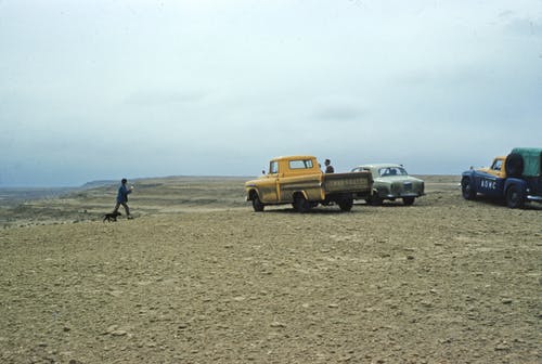 有关人, 卡車, 旱地的免费素材图片