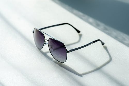 有关产品摄影, 品牌, 墨鏡的免费素材图片
