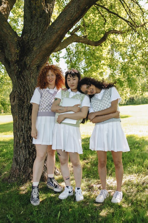 有关公園, 制服, 友誼的免费素材图片