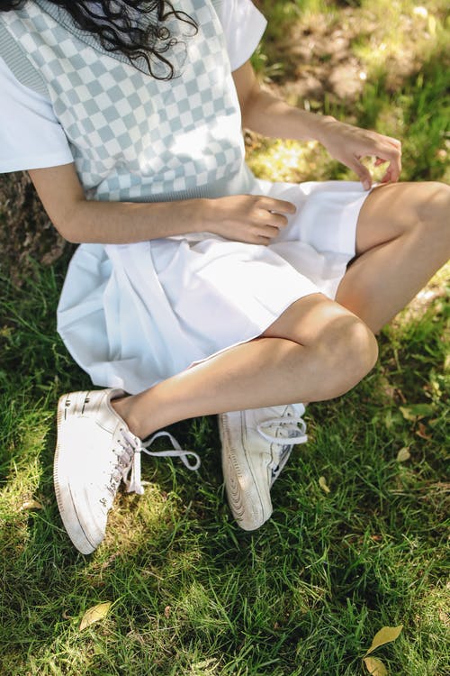 有关公園, 在地上, 坐的免费素材图片