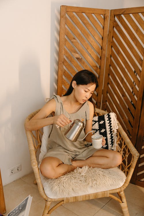 有关傾注, 喝, 坐的免费素材图片