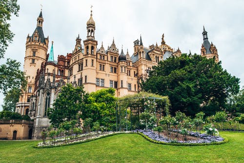 有关什未林, 低角度拍攝, 古老的的免费素材图片