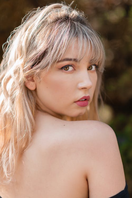 有关勾引, 嘴唇, 女人的免费素材图片