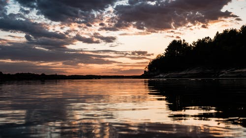 有关側面, 反射, 地平線的免费素材图片