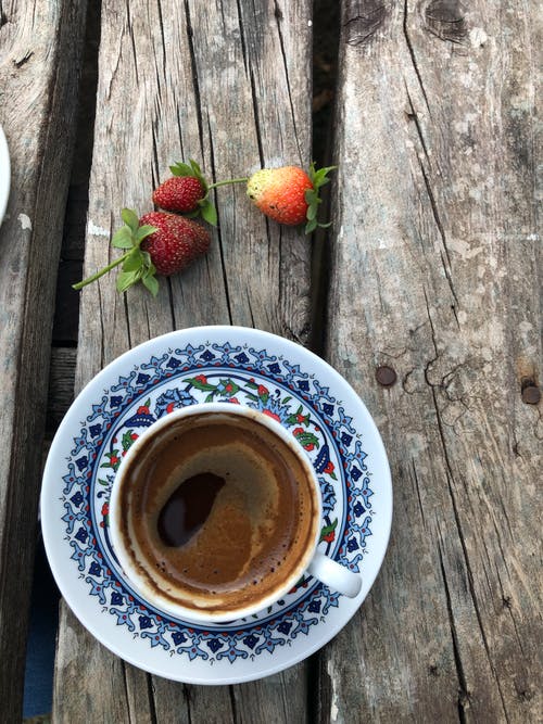 有关垂直拍摄, 巧克力饮料, 早餐的免费素材图片