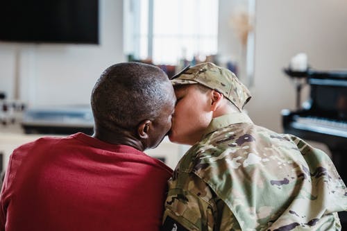 有关一對, 人们接吻, 偽裝的免费素材图片