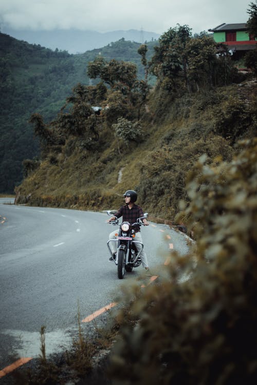 有关人, 垂直的, 摩托車手的免费素材图片