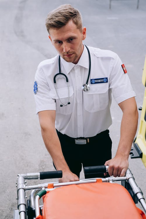 有关人, 制服, 卫生保健的免费素材图片