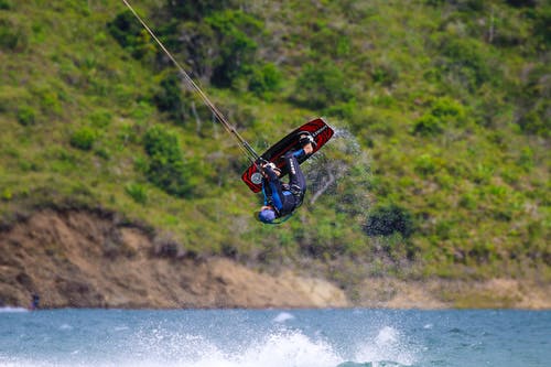 有关wakeboarder, 娛樂, 戶外的免费素材图片