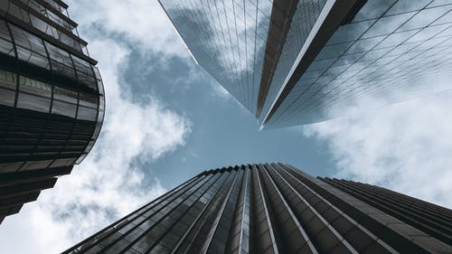 有关低角度拍攝, 垂直拍摄, 城市的免费素材图片