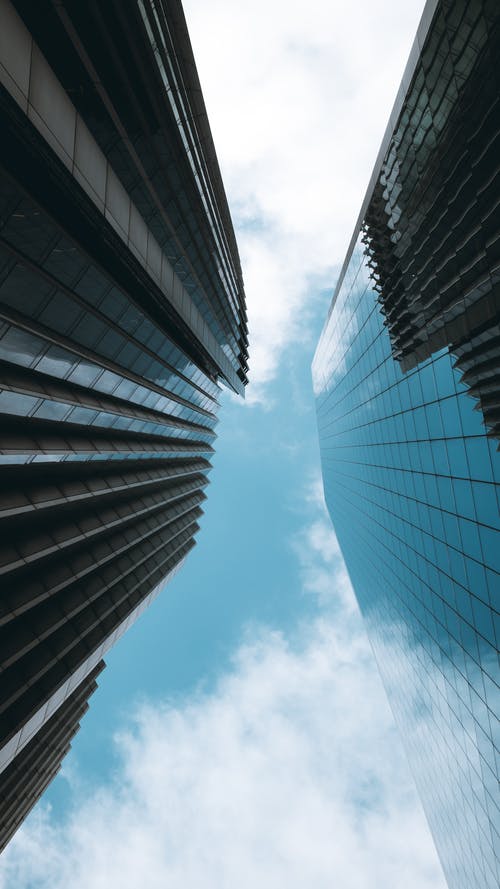 有关低角度拍攝, 垂直拍摄, 城市的免费素材图片