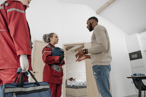 有关emt, 医生, 室內的免费素材图片