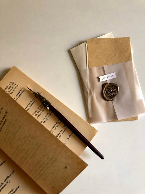 有关垂直拍摄, 密封, 寫作的免费素材图片