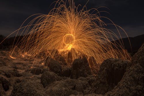 棕色岩层的钢丝绒摄影 · 免费素材图片