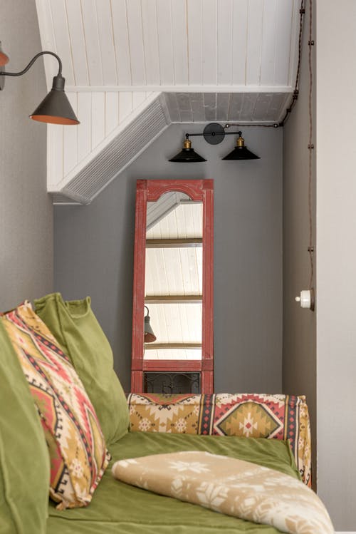 有关抱枕, 沙發的免费素材图片