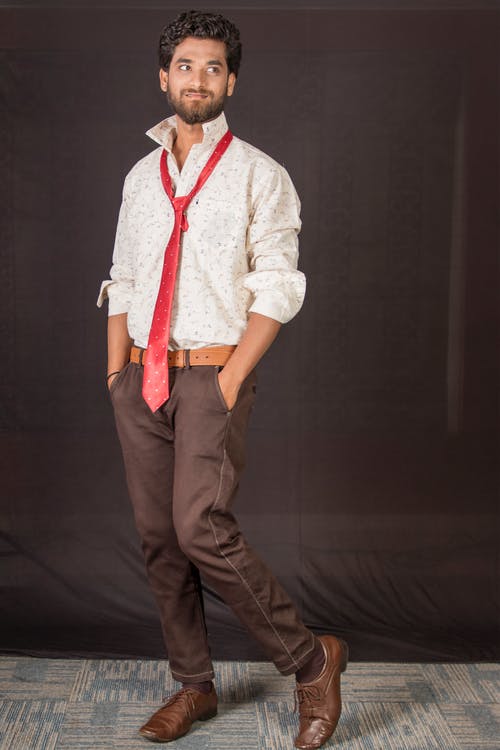 有关人, 双手插在口袋里, 工作室拍摄的免费素材图片